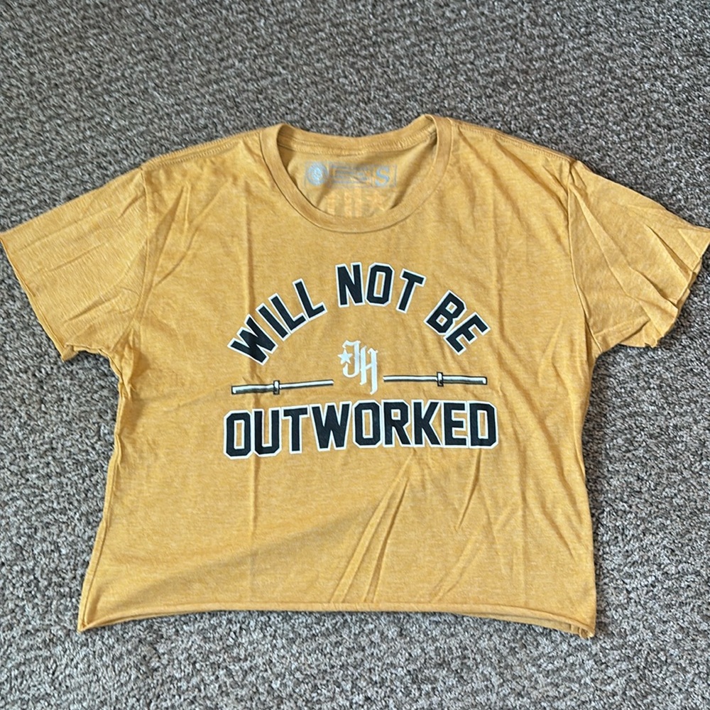 Jekyll & Hyde women’s size small crop tshirt, yellow